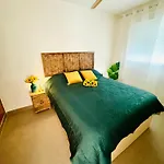 Girasoles De Veneziola شقة *